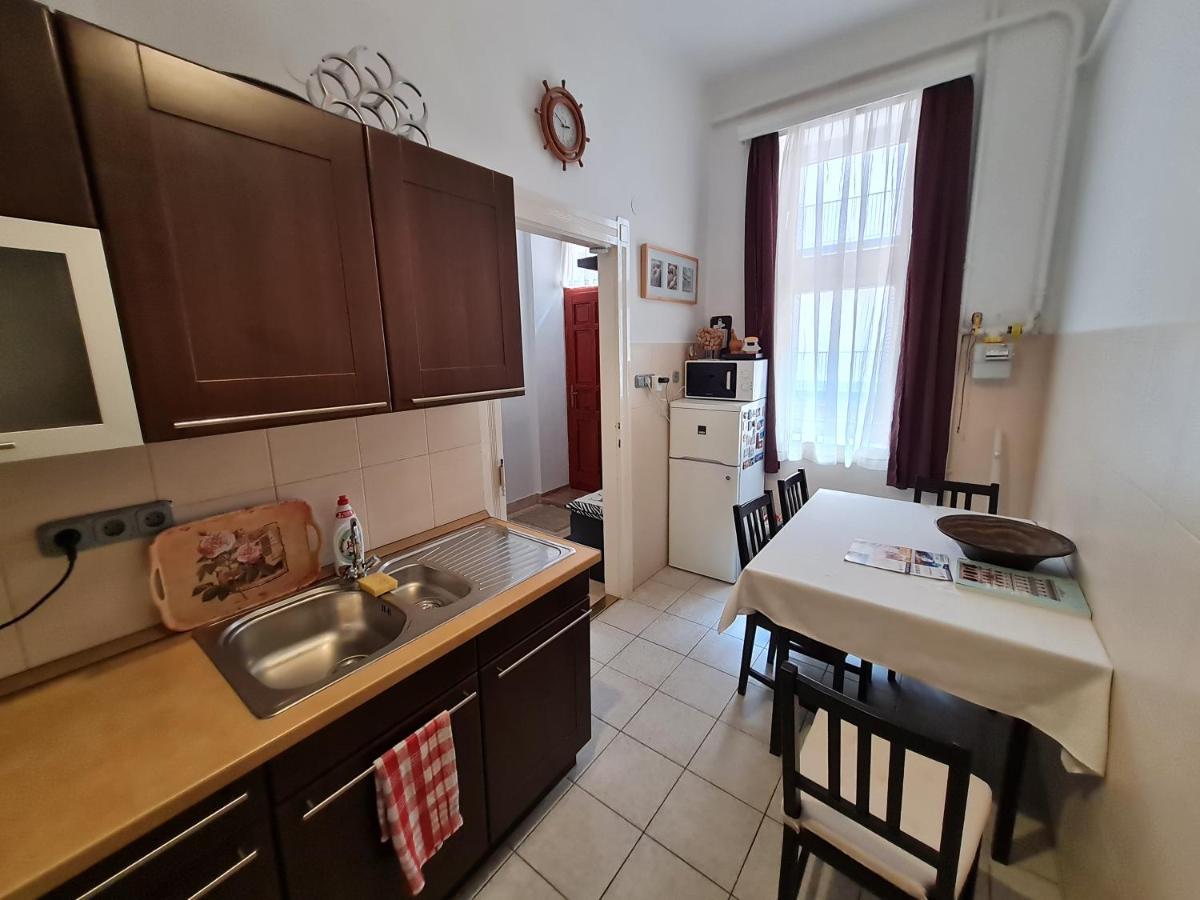 בודפשט Marble Apartment -Near Buda Castle מראה חיצוני תמונה
